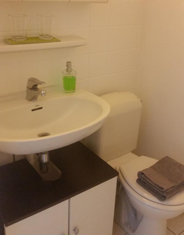 Studios Near Basel Airport แซ็ง-ลุยส์ ภายนอก รูปภาพ